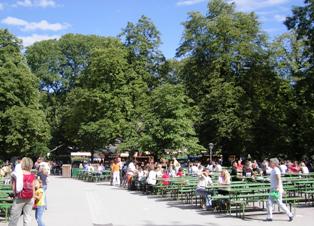 Look at the Chinesischer Turm beer garden in Munich