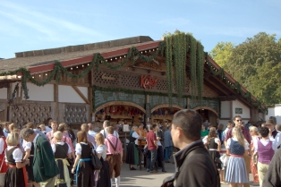 Kaefer's Wiesnschenke
