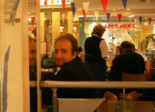 Tobi at the Olympia Shopping Center Munich